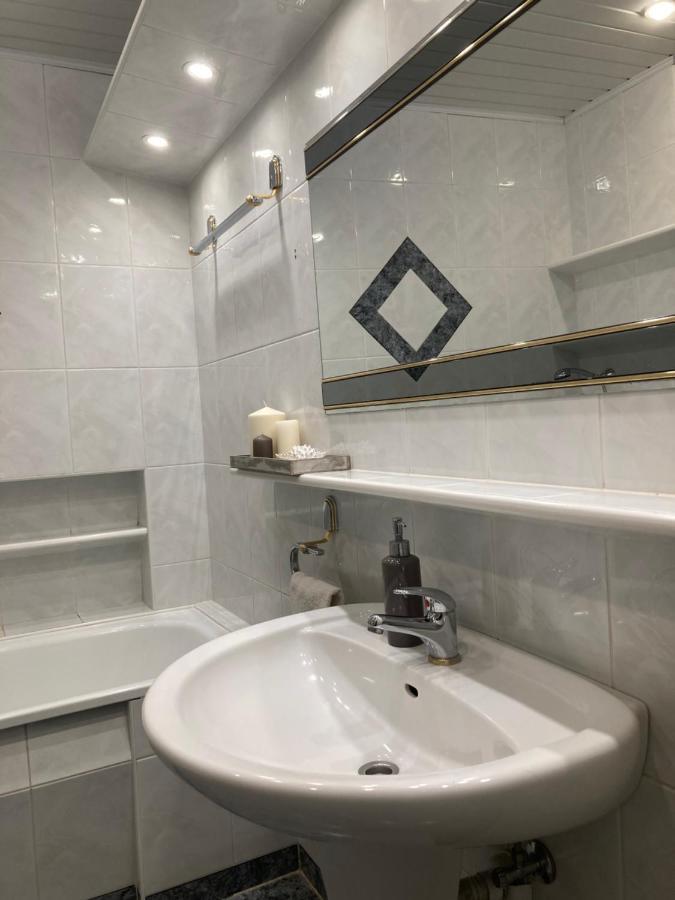 Apartament Centrum Колобжег Екстер'єр фото